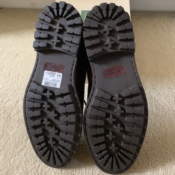 Clarks Montacute Wing Shoes - Picture 3 of 4